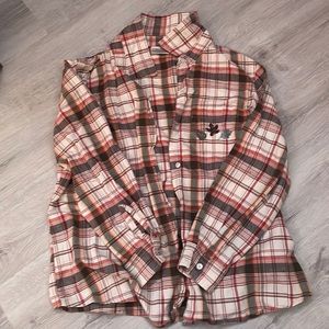 Nice, light colored and light fabric flannel. Perfect for fall and winter